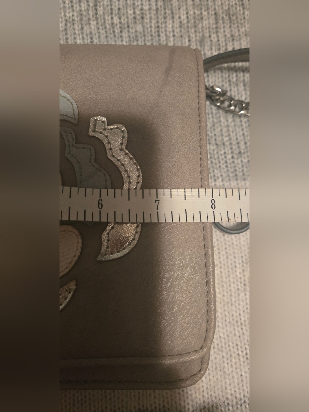 Taupe Floral Appliqué Crossbody Bag - Women - Picture 5 of 8